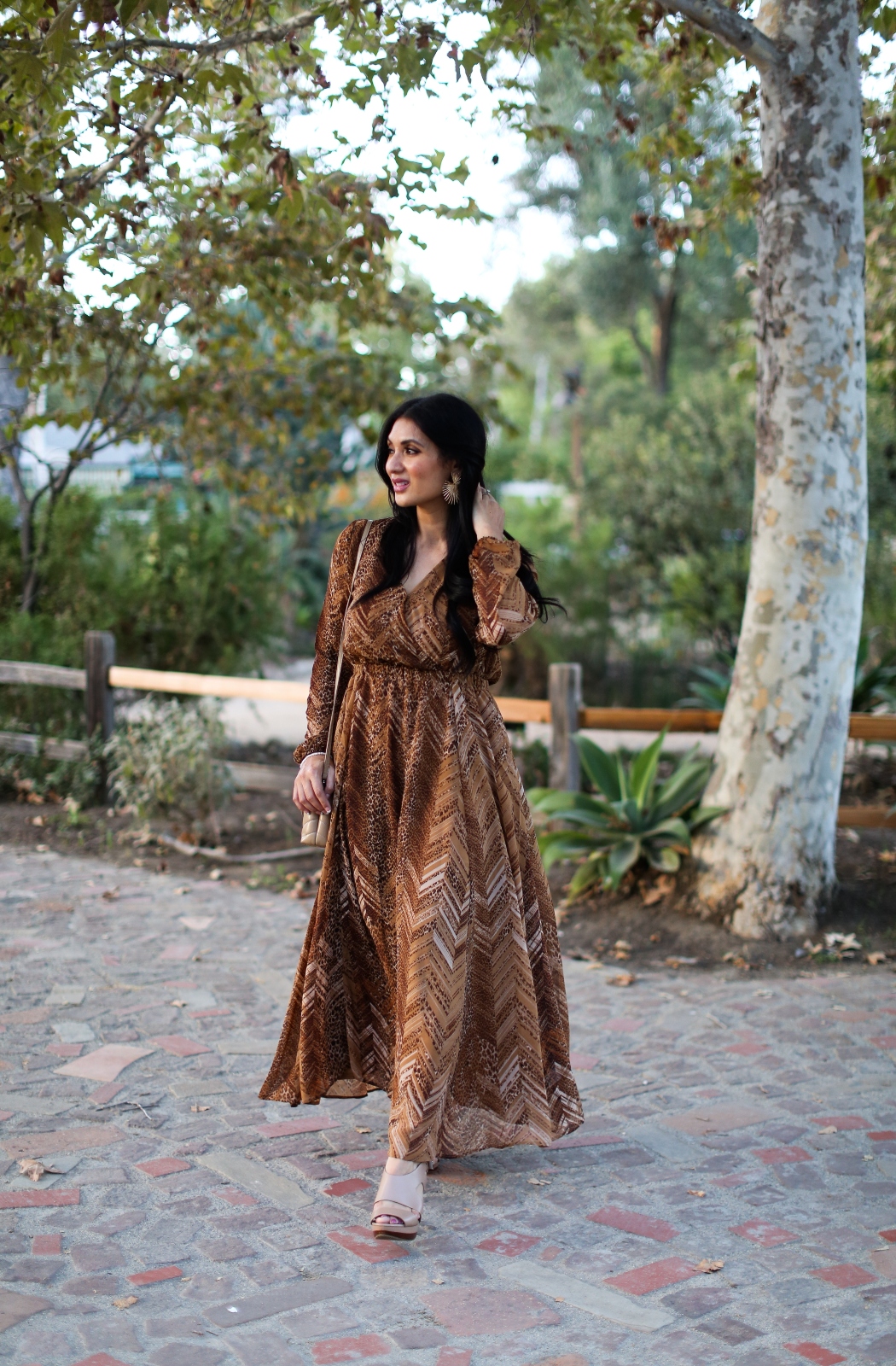 Debbie Savage Orange County California Fashion Blogger Adyson Parker V-Neck Long Sleeve Print Dress Brown Dresses for Fall 