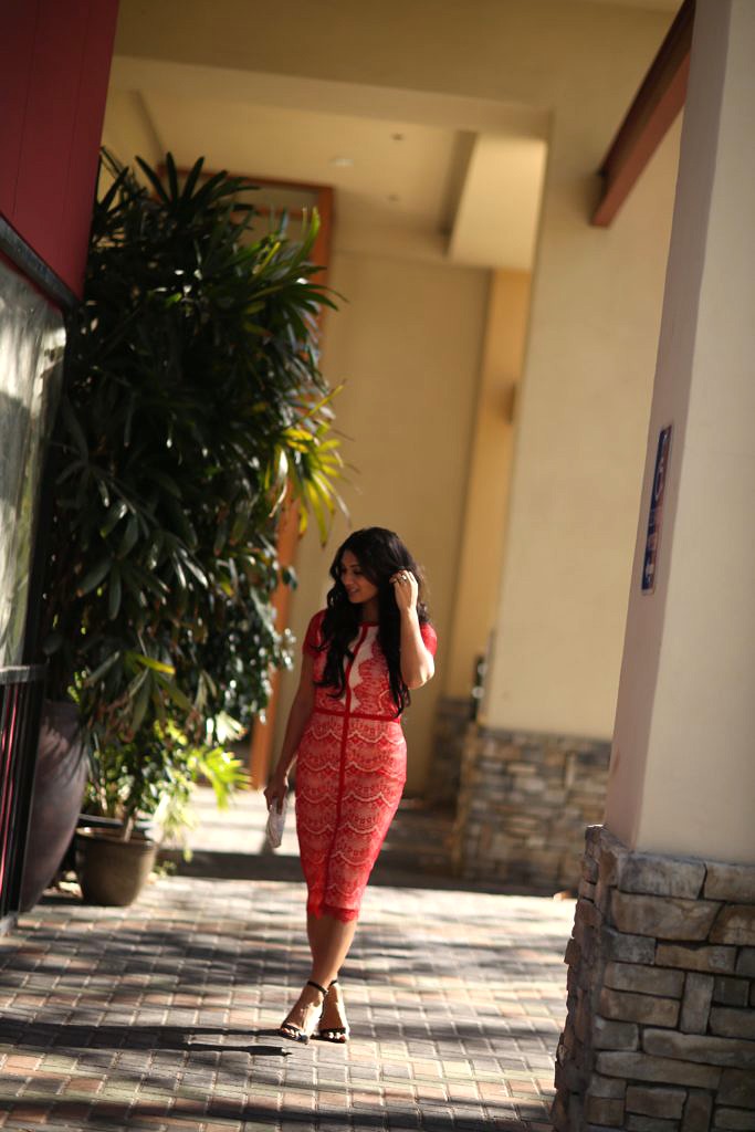Debbie Savage of To Thine Own Style Be True featuring Missguided Red Lace Dress