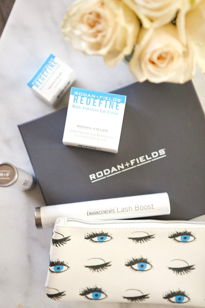 Debbie Savage of To Thine Own Style Be True's Review of Rodan + Field's Enhancements LashBoost