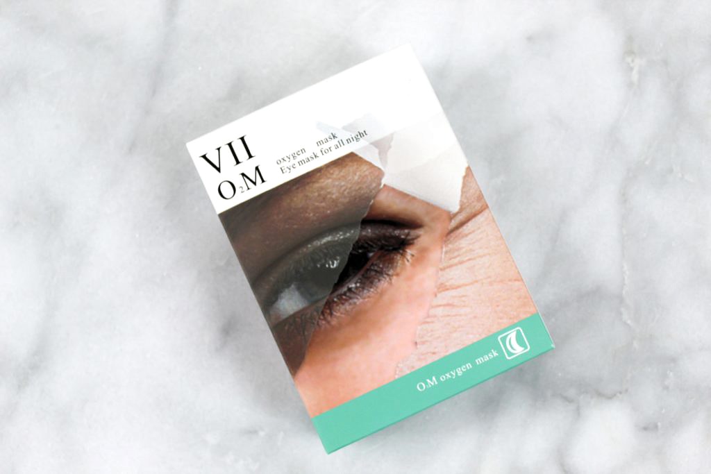 Debbie Savage of To Thine Own Style Be True's Review of VIIcode Oxygen Eye Mask for Dark Circles