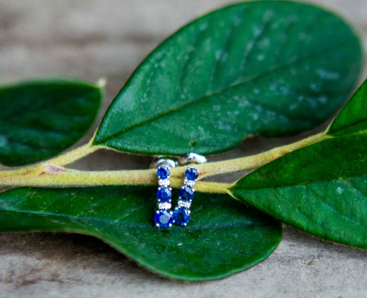 Fall Jewelry Trends with Blue Nile | Sapphire and Diamond Jewelry | Orange County Fashion Blogger Debbie Savage at To Thine Own Style Be True 