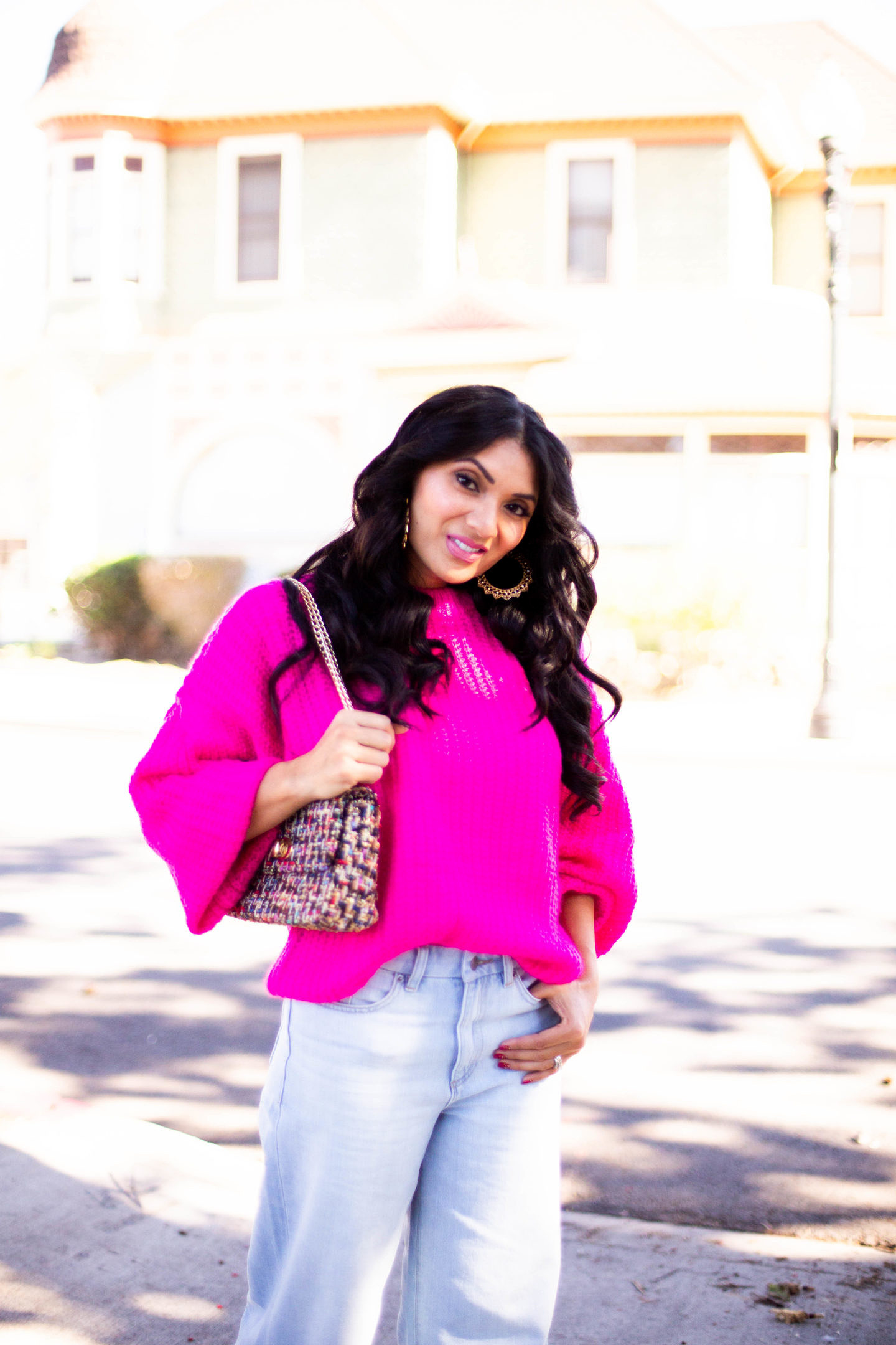 Curious how to rock a hot pink sweater this fall/winter? Orange County Blogger Debbie Savage is sharing why you need to grab a hot pink sweater ASAP here!