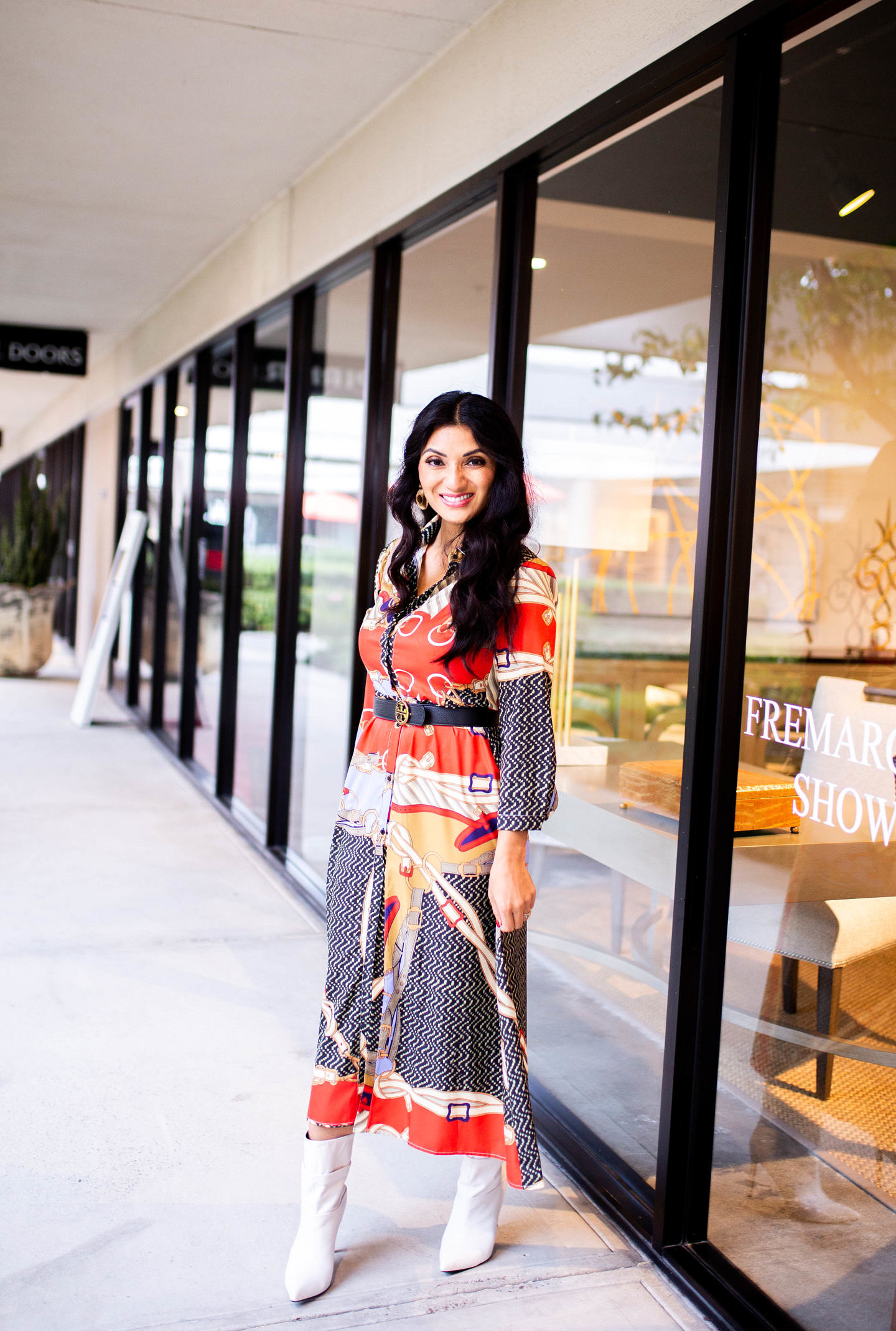 Curious how to style scarf prints? Orange County Blogger Debbie Savage is sharing her top tips and reasons why you should try scarf prints ASAP. See them here!