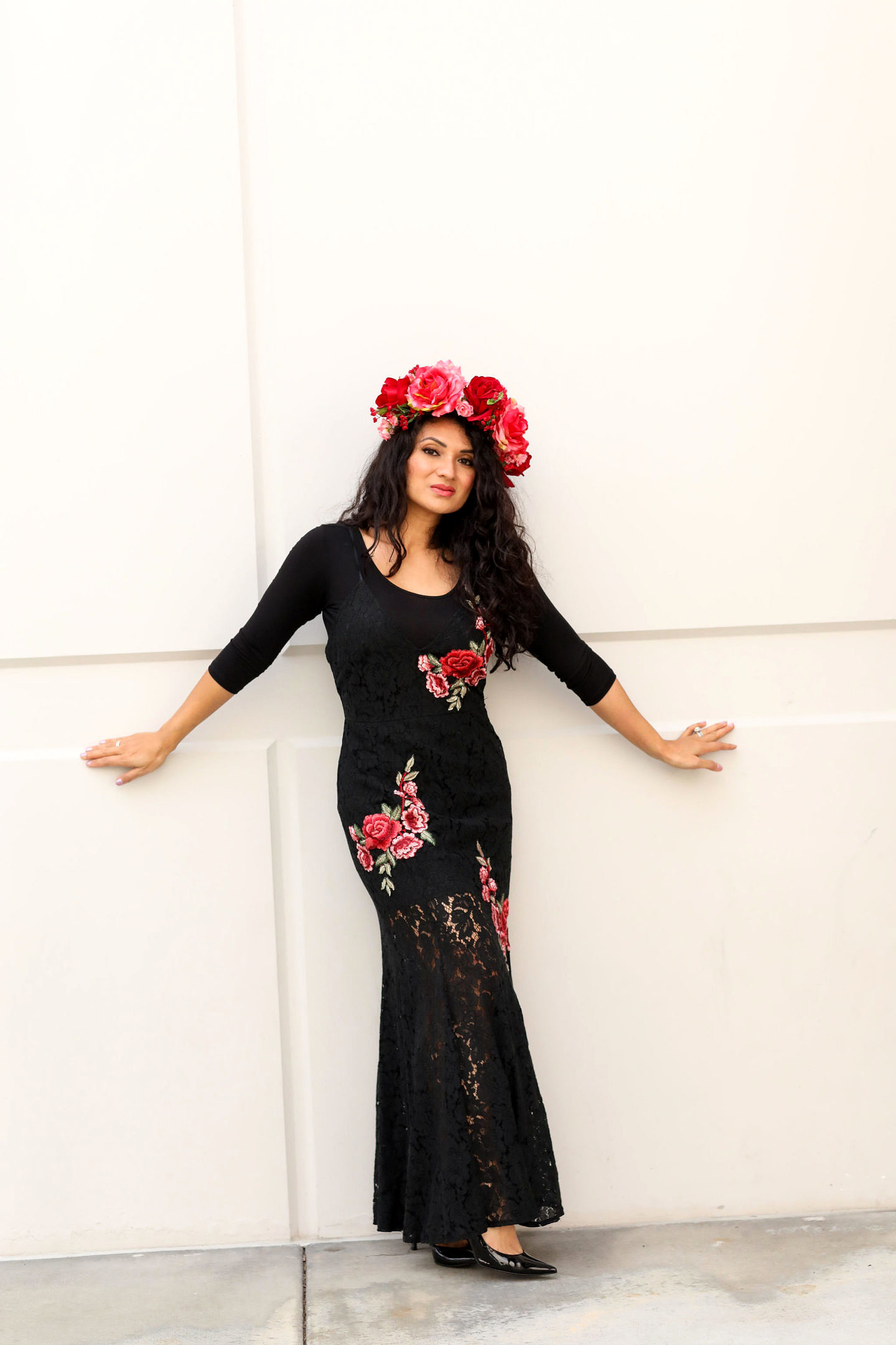 Curious how to wear a Flamenco Dance Dress? Orange County Blogger Debbie Savage is sharing her favorite way to style a Flamenco Dance Dress here!