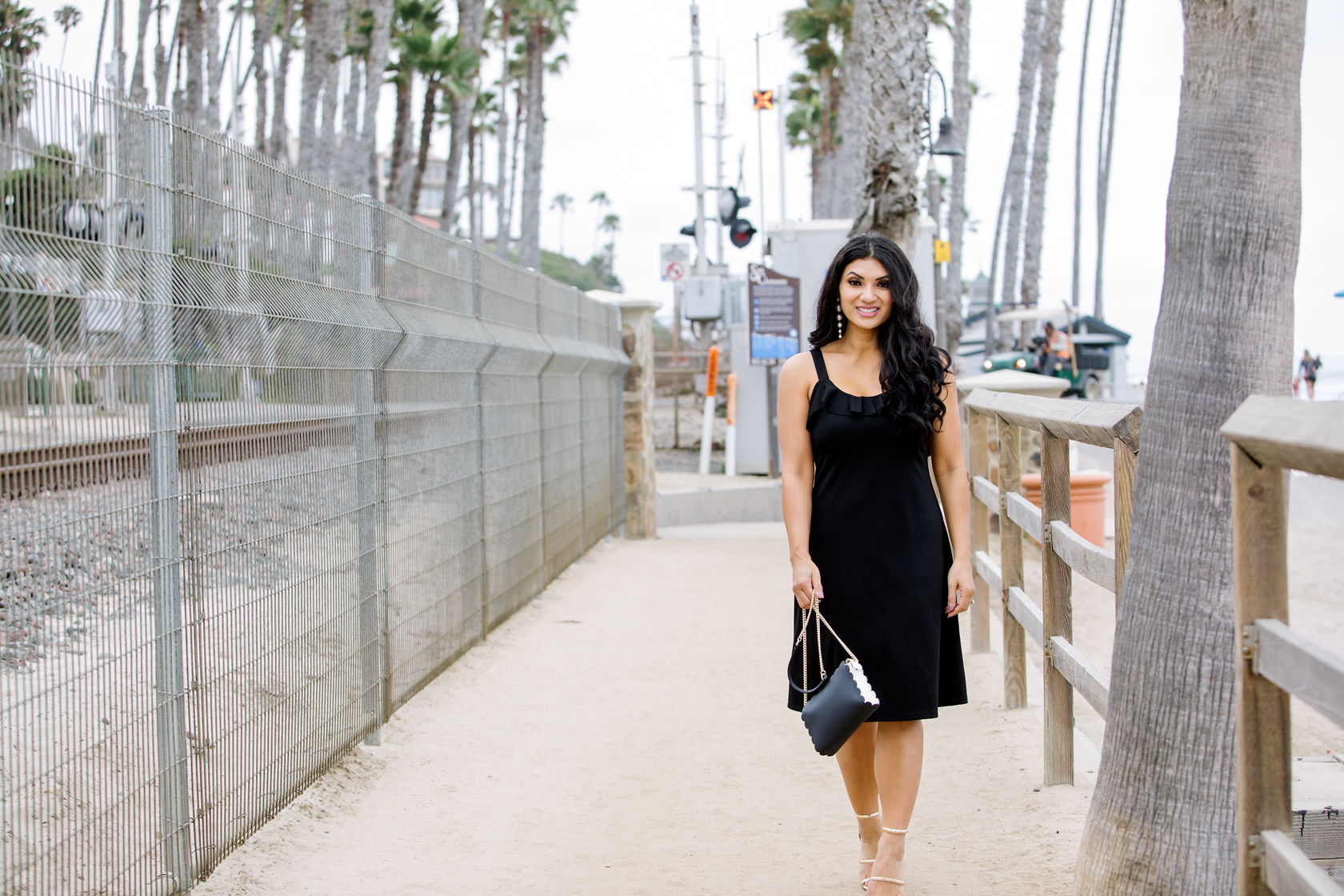 Looking for the perfect summer dress? Orange County Blogger Debbie Savage is sharing the perfect summer dress for those who only wear black.  Click to see it HERE!