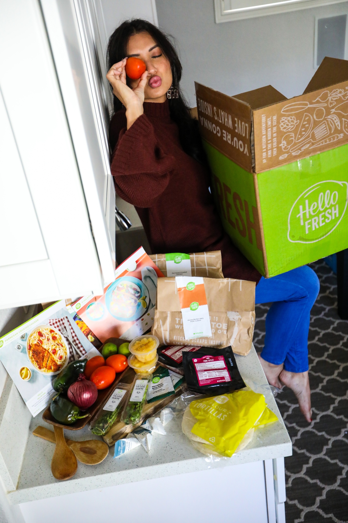 Looking for easy dinner option? Try a food delivery service. Orange County Blogger Debbie Savage is sharing the best easy dinner delivery service here!